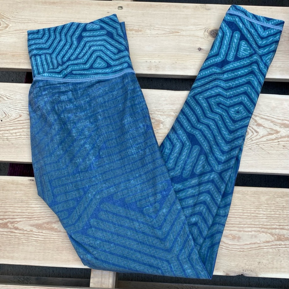 ✨NIYAMA SOL EUCALYPTUS CIRCUIT BAREFOOT LEGGINGS M - Picture 4 of 12
